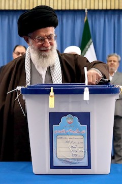 Ali_Khamenei_in_2016_election