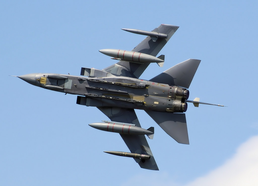 Tornado_gr4_za597_kemble_arp